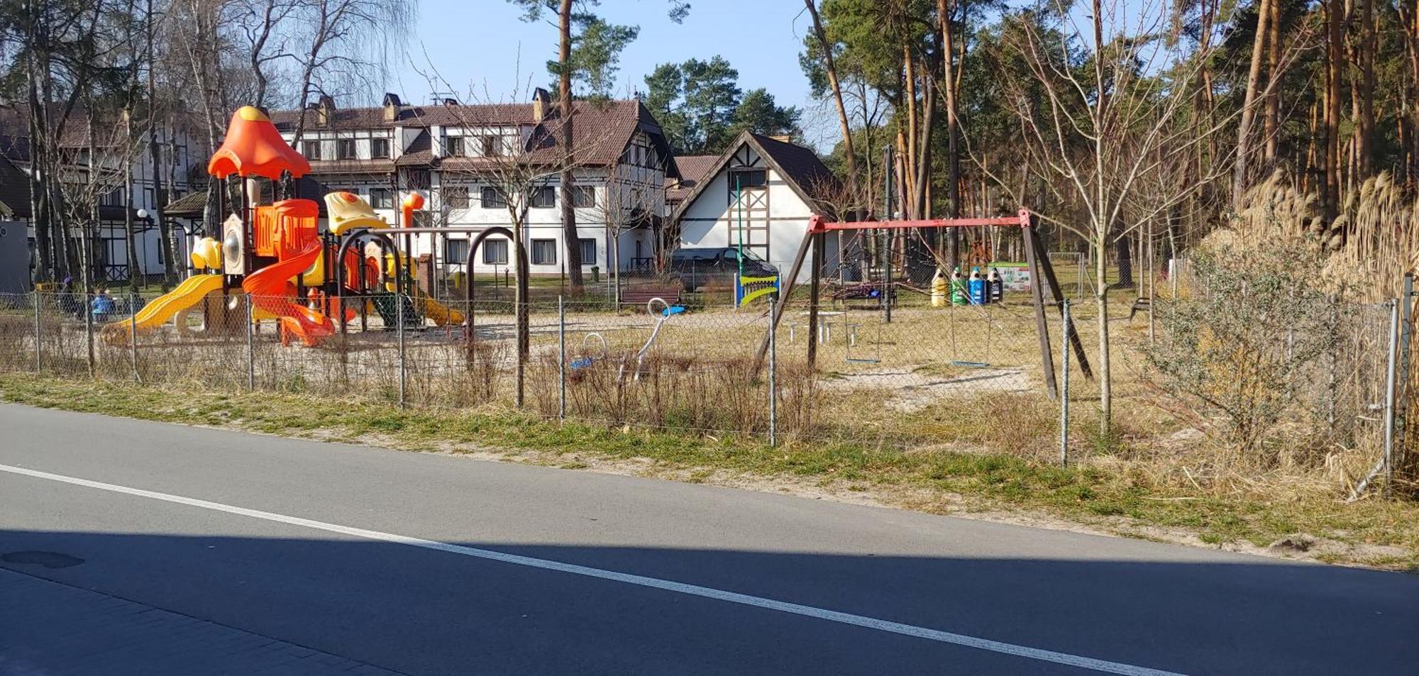 Dom Kotik W Lukecinie Villa Екстериор снимка