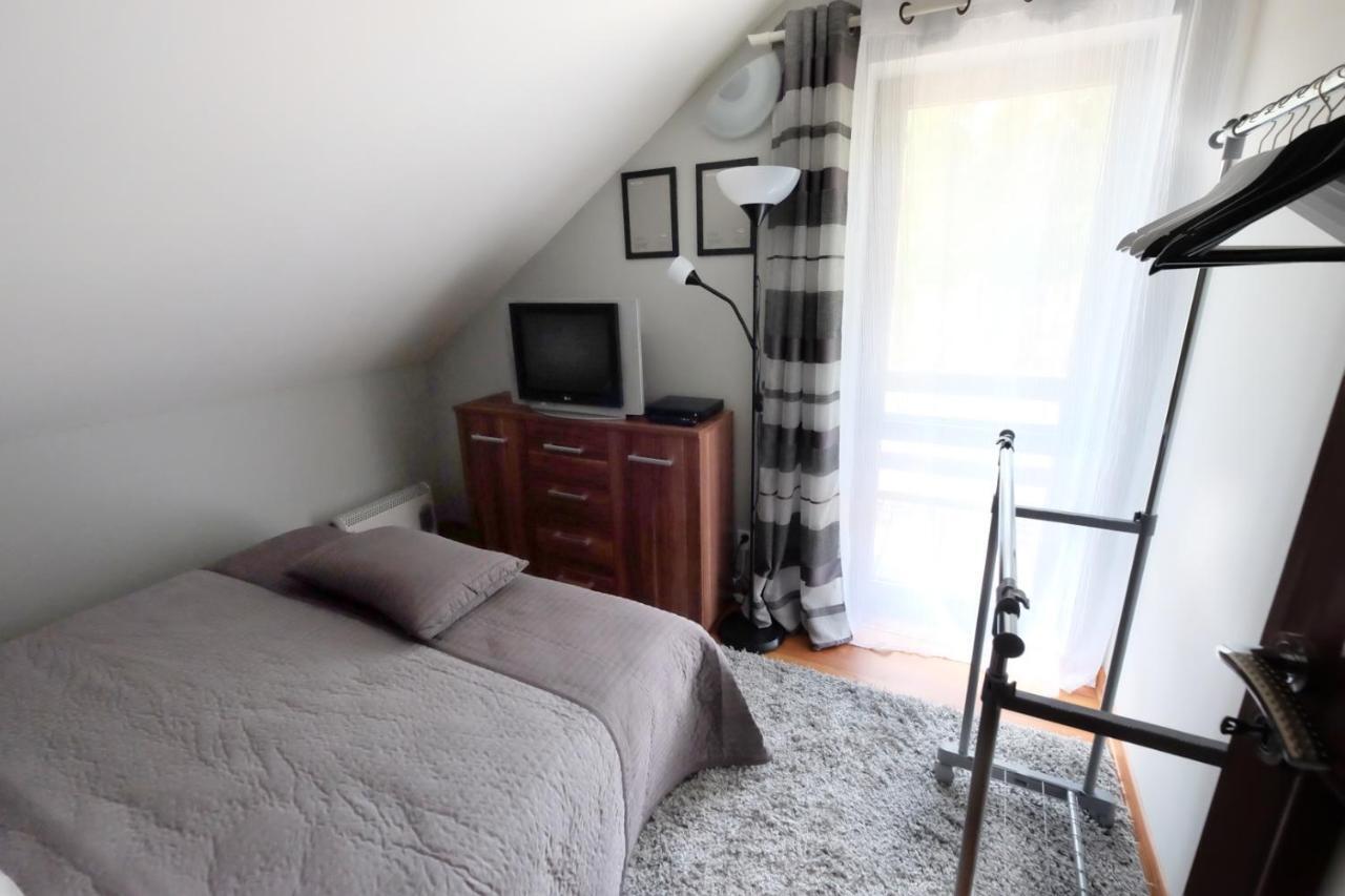 Dom Kotik W Lukecinie Villa Екстериор снимка